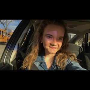 Meet your Posher, Kirstin